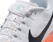 Nike Mesafe